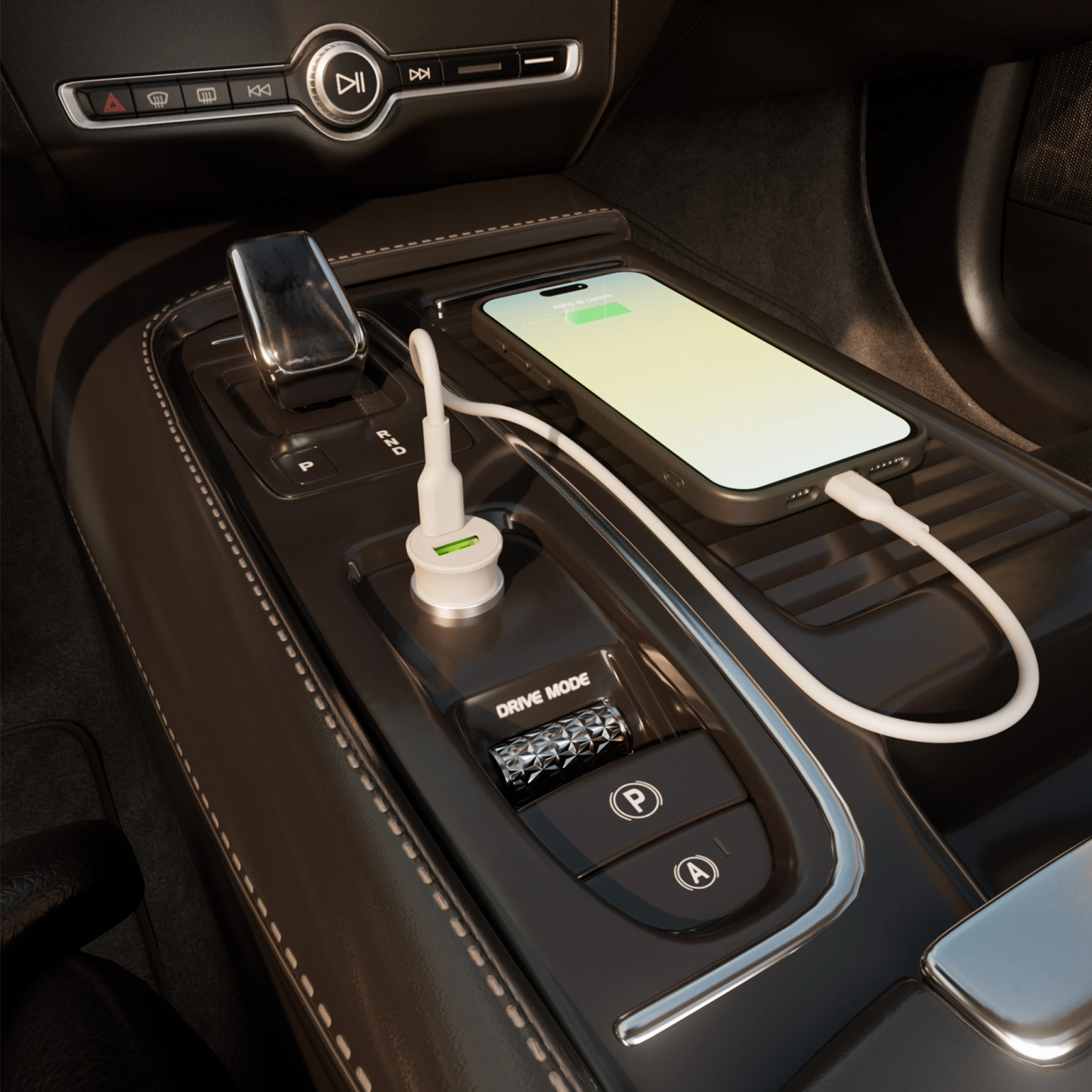PURO Pro Lite biloplader med 1 USB-A-port og 1 USB-C-port. Hvid